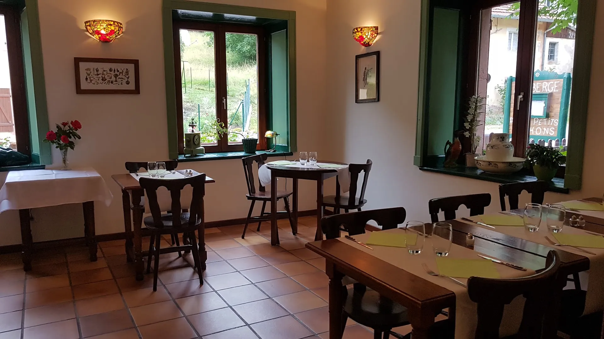 Auberge des trois petits cochons