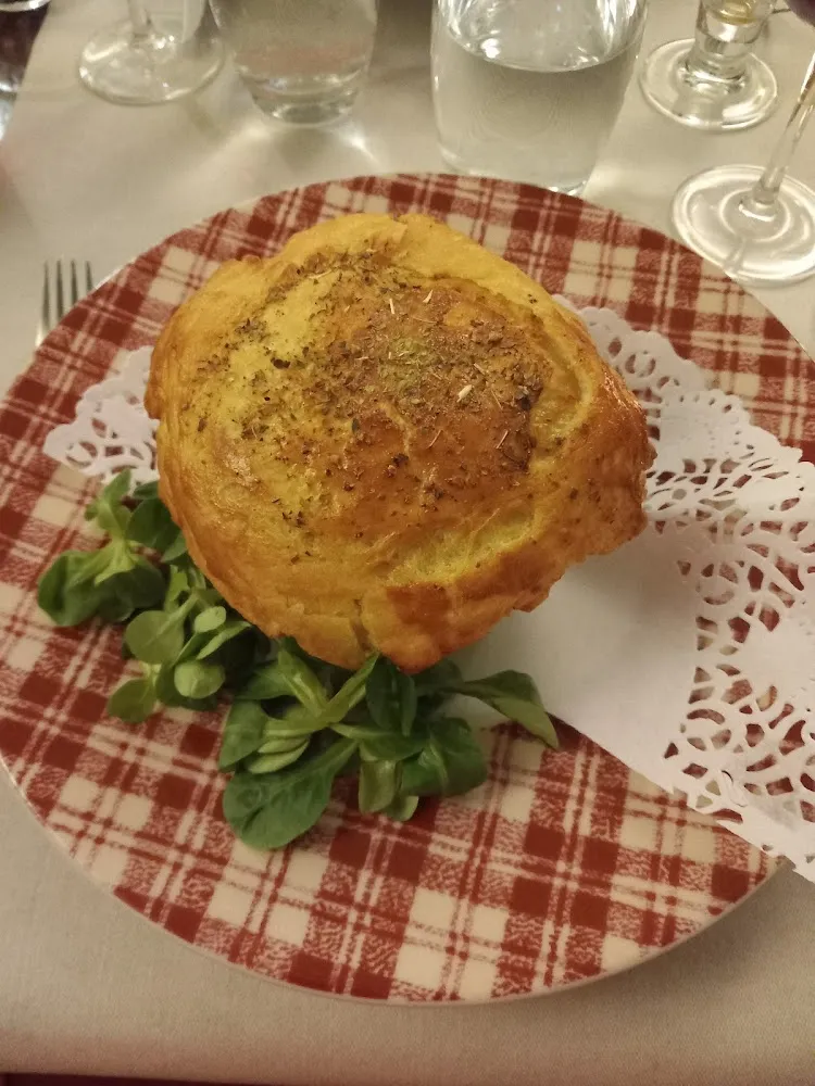 Feuilleté de Cuisses de Grenouilles